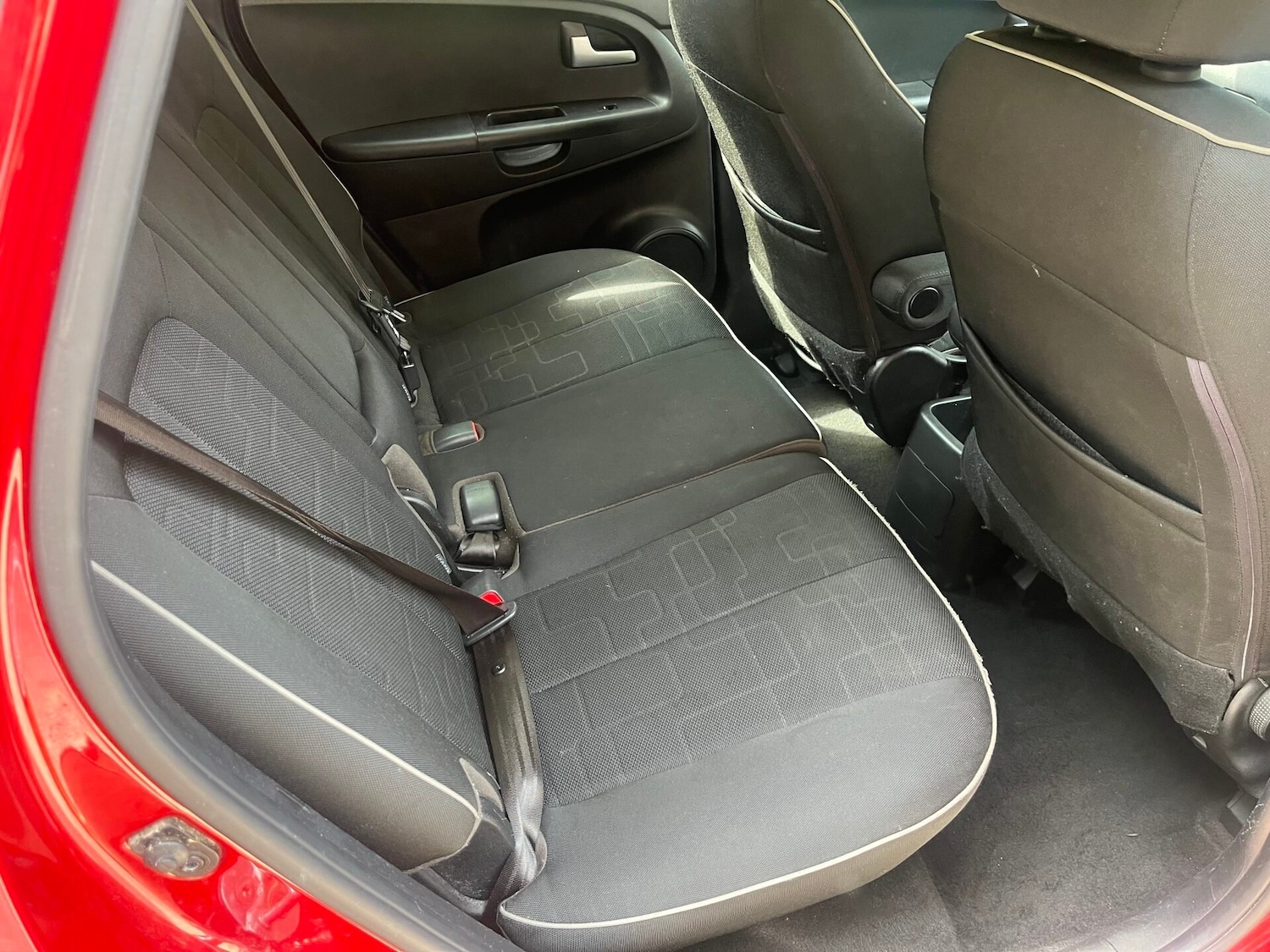 Used Kia Venga 2014 for sale - 76551723: Photo 10