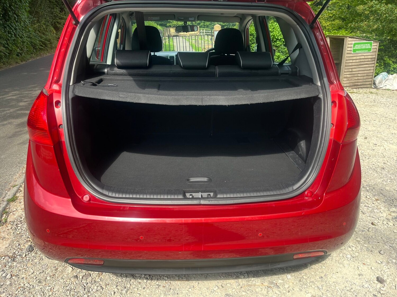 Used Kia Venga 2014 for sale - 76551723: Photo 14