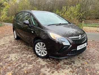 2016 - DESIGN 1.4 TURBO 6 SPEED MANUAL. ULEZ COMPLIANT 7 SEATS 5-Door