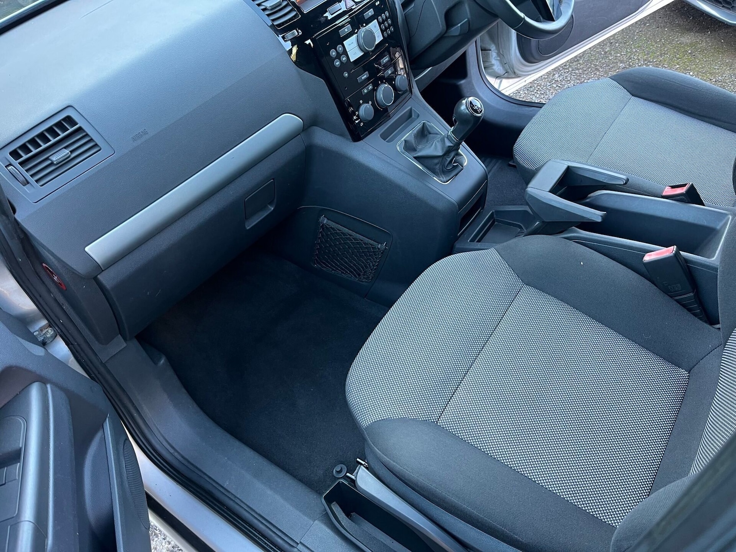 Used Vauxhall Zafira 2012 for sale - 76694475: Photo 11