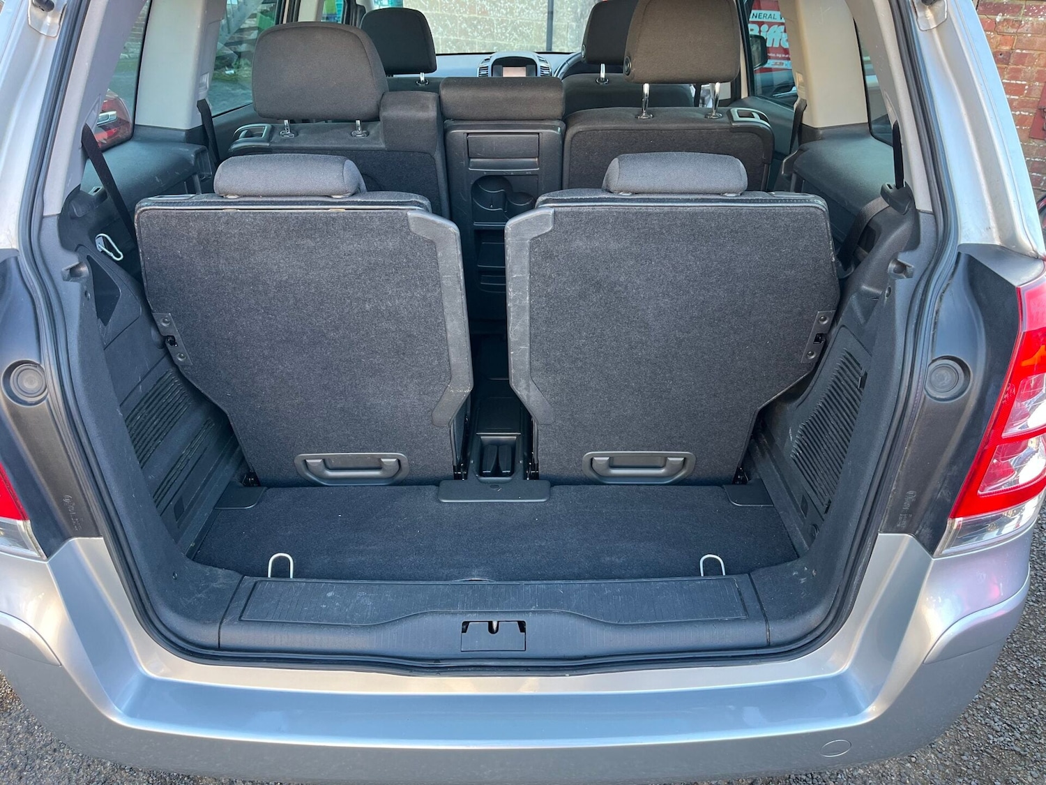 Used Vauxhall Zafira 2012 for sale - 76694475: Photo 21