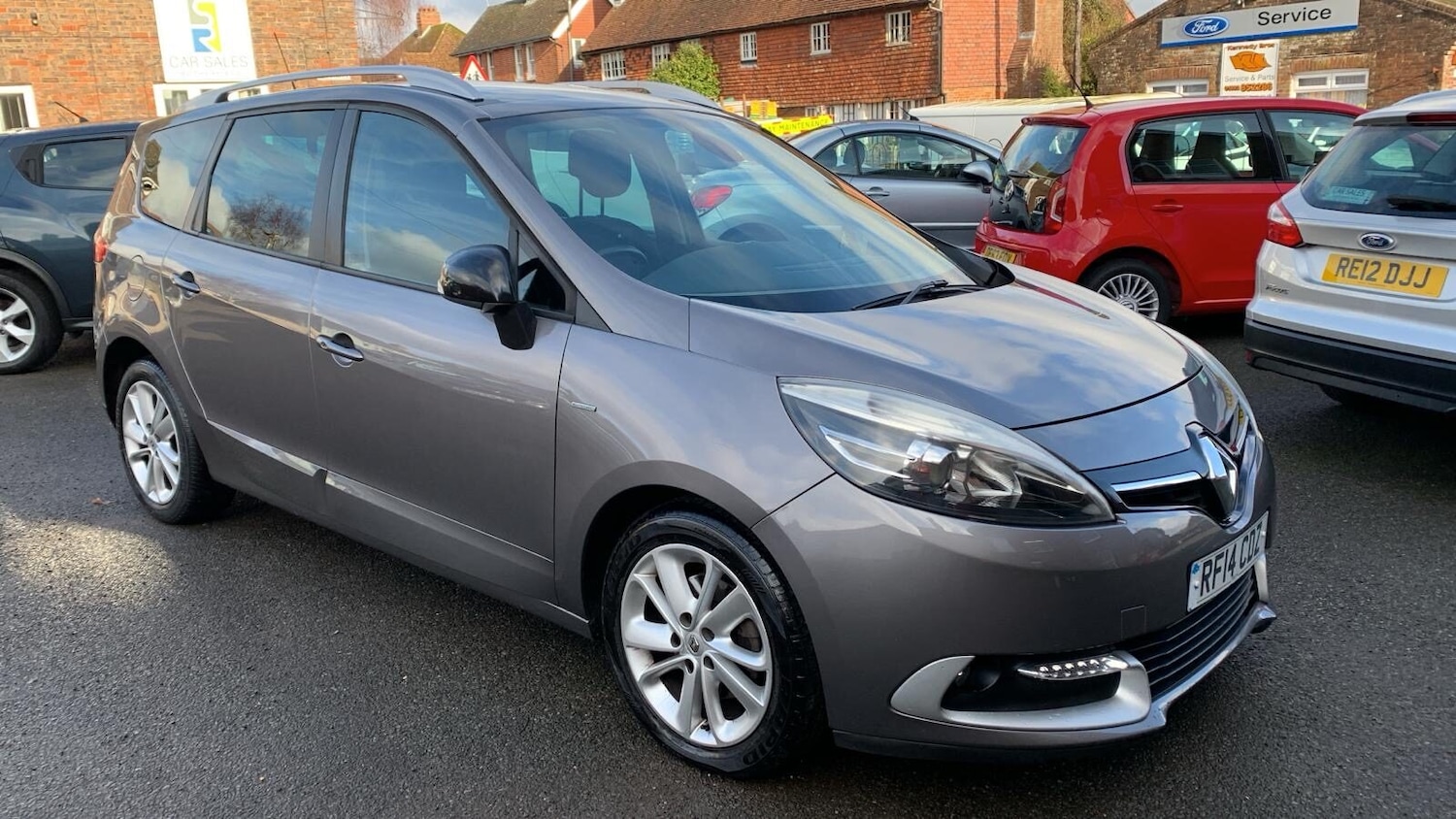 Used Renault Grand Scenic 2014 for sale - 77234558: Photo 11