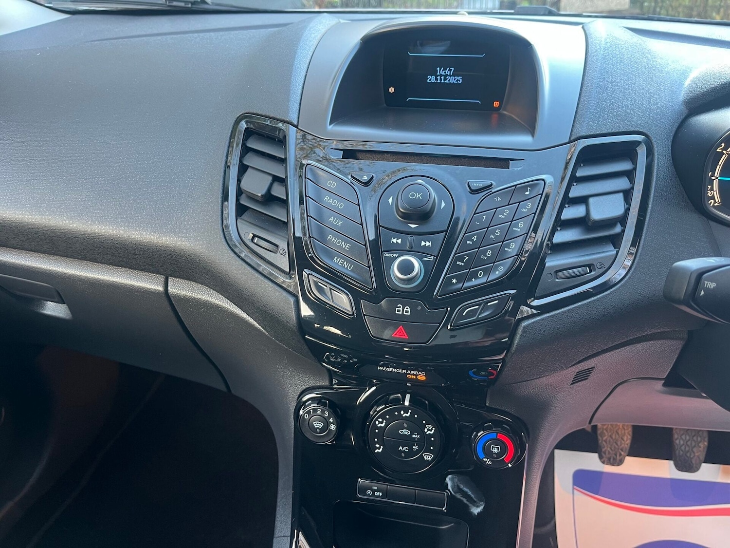 Used Ford Fiesta 2012 for sale - 76734659: Photo 14