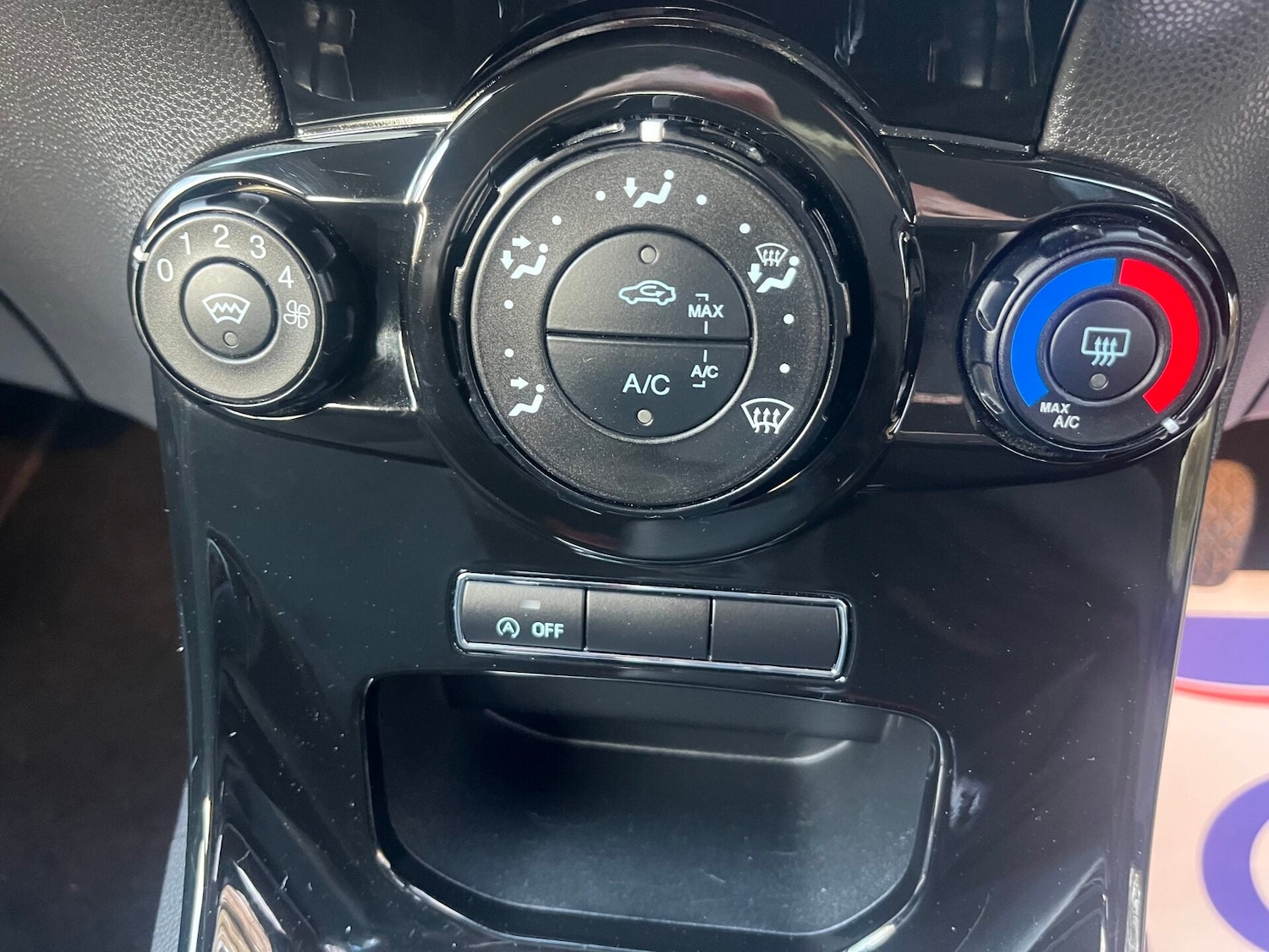 Used Ford Fiesta 2012 for sale - 76734659: Photo 15