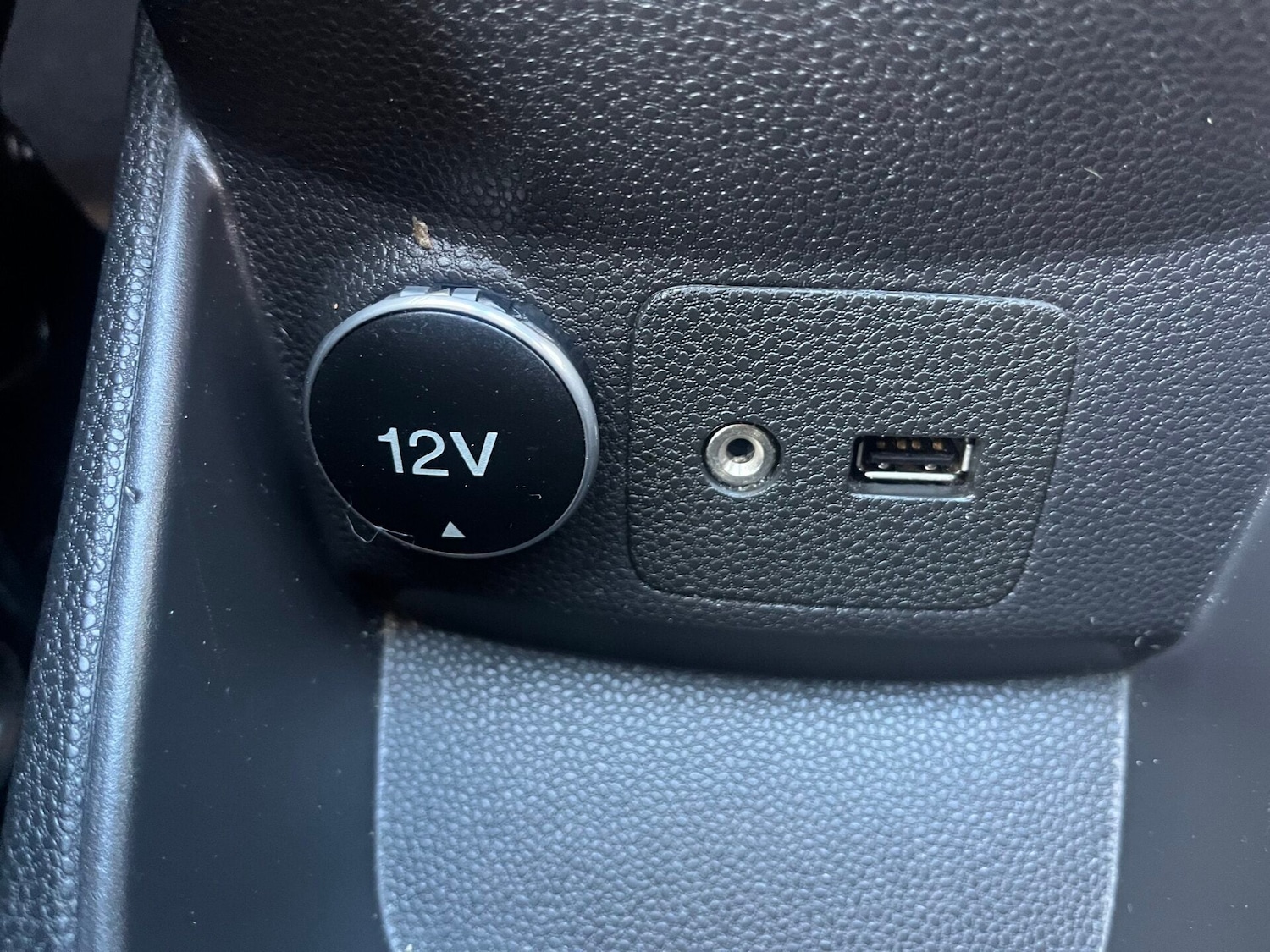 Used Ford Fiesta 2012 for sale - 76734659: Photo 16