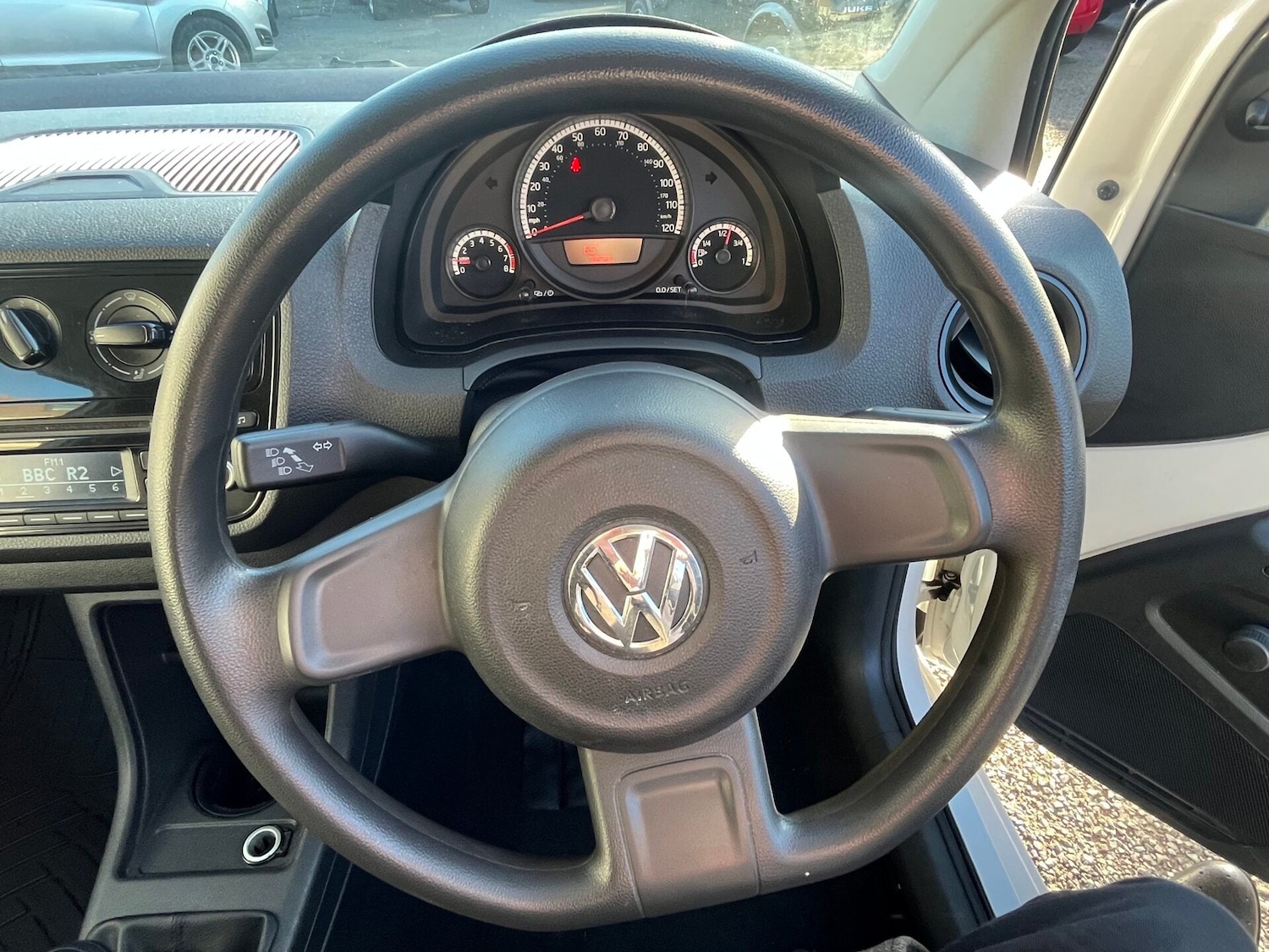 Used Volkswagen up! 2014 for sale - 76694479: Photo 11