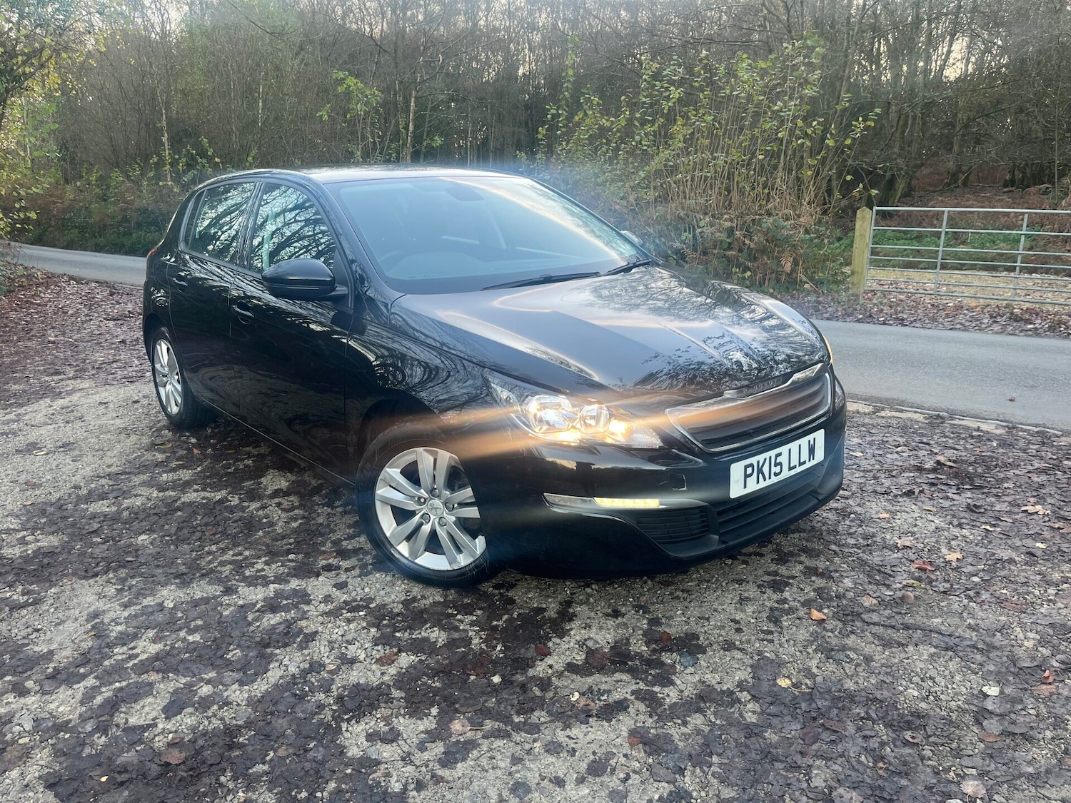 Used Peugeot 308 2015 for sale - 76778170: Photo 18