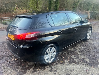 Used Peugeot 308 2015 for sale - 76778170: Photo