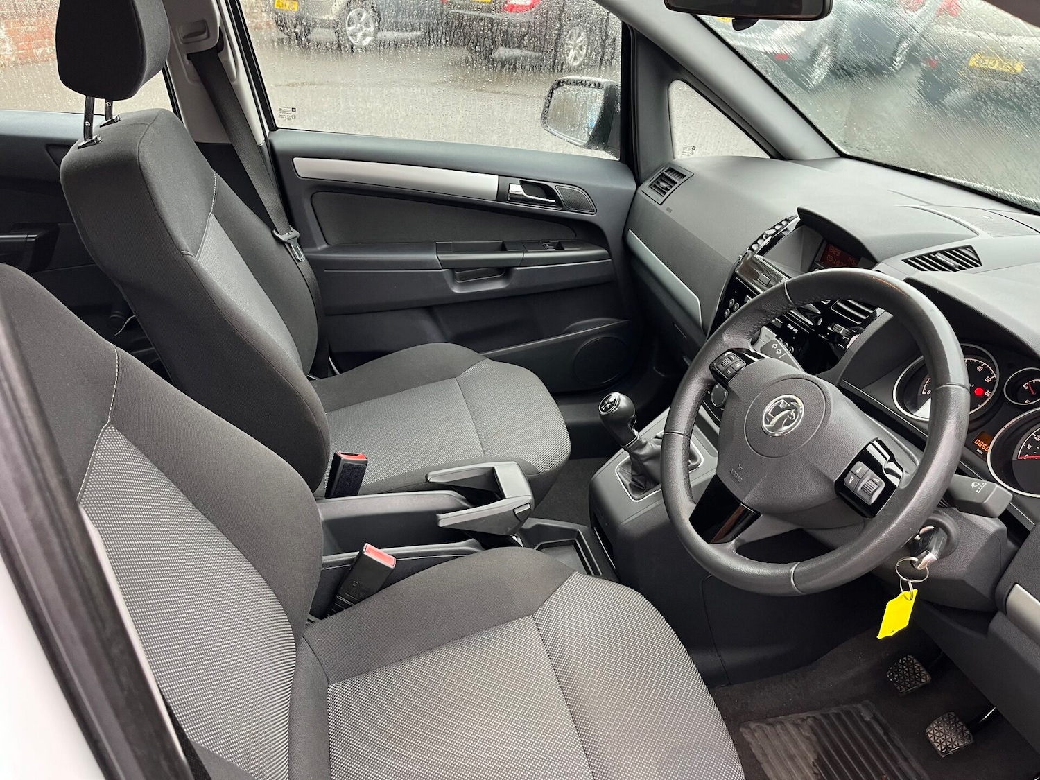 Used Vauxhall Zafira 2013 for sale - 76159742: Photo 10