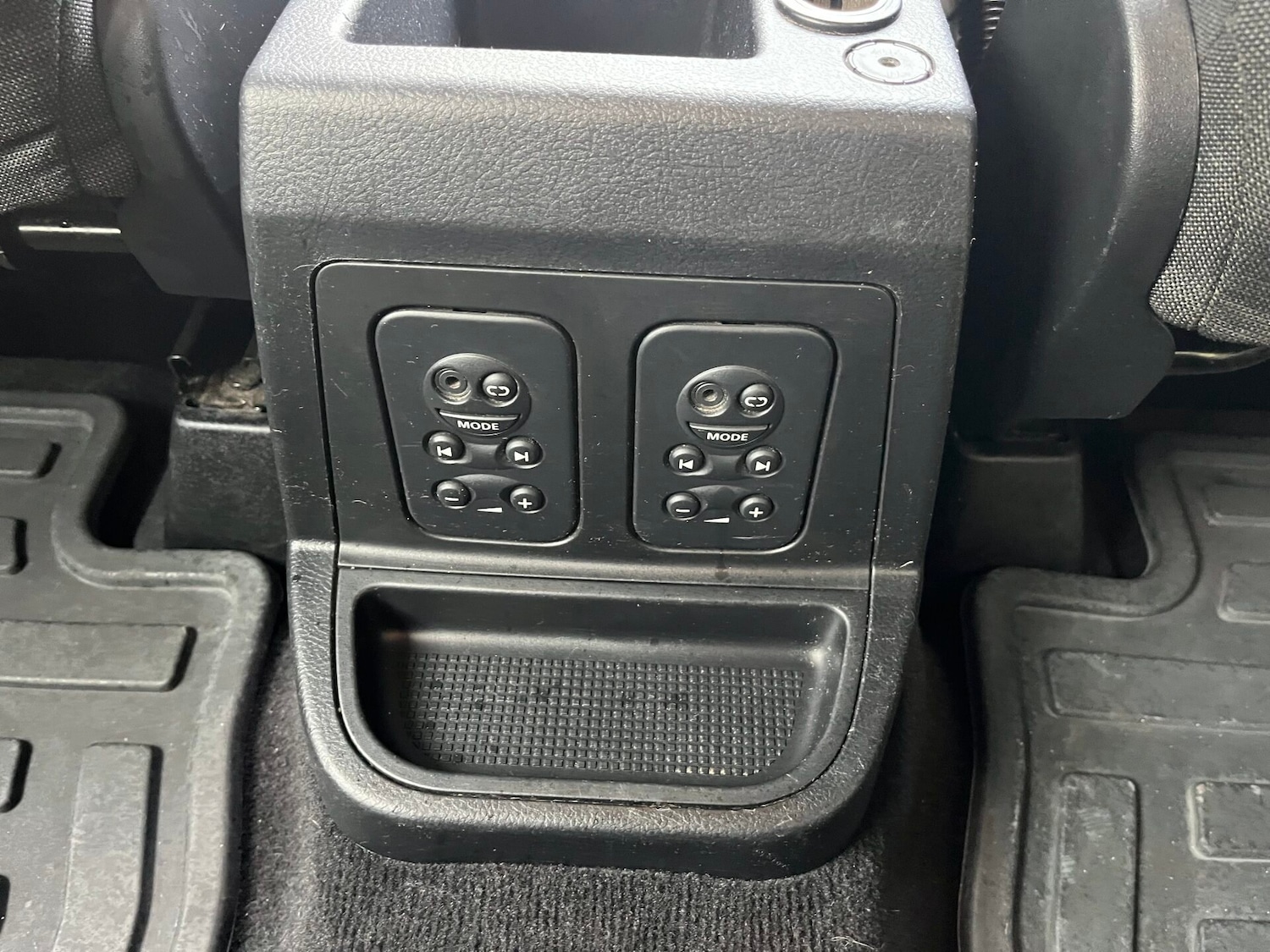 Used Land Rover Freelander 2009 for sale - 76551724: Photo 12