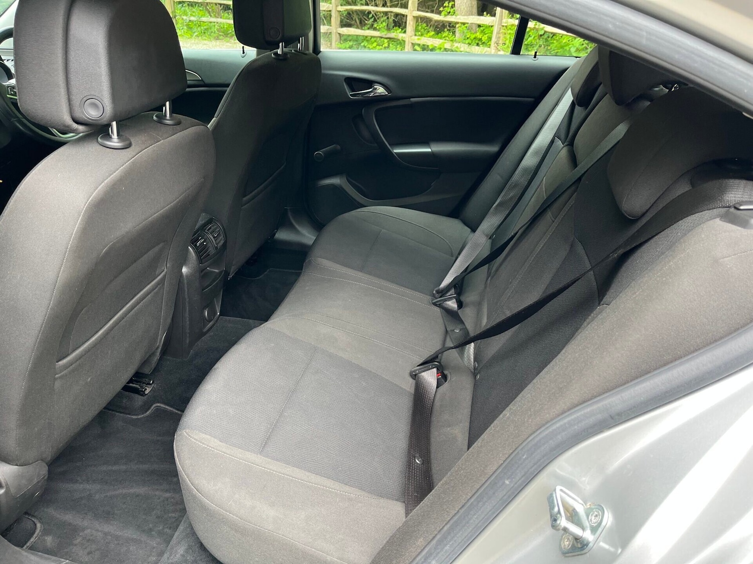 Used Vauxhall Insignia 2010 for sale - 76641723: Photo 11