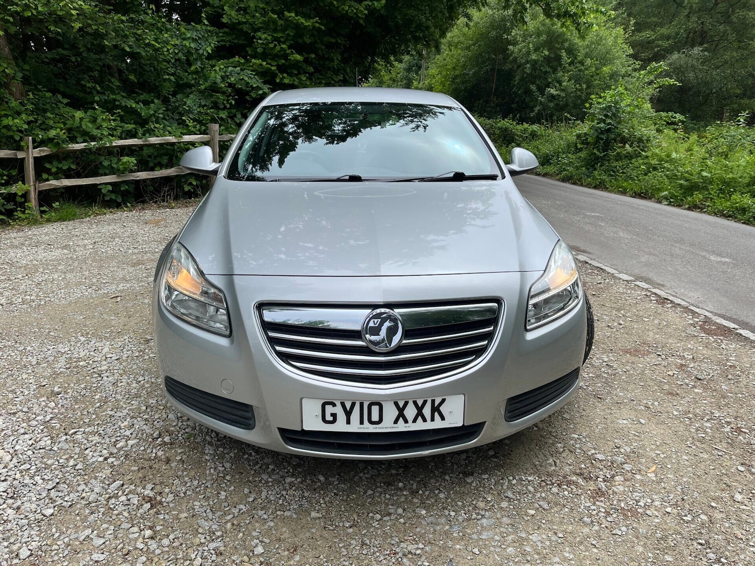 Used Vauxhall Insignia 2010 for sale - 76641723: Photo 2