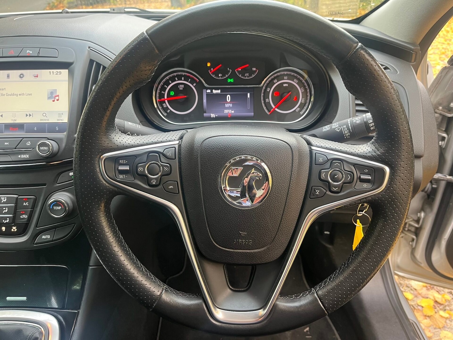 Used Vauxhall Insignia 2016 for sale - 76492288: Photo 13