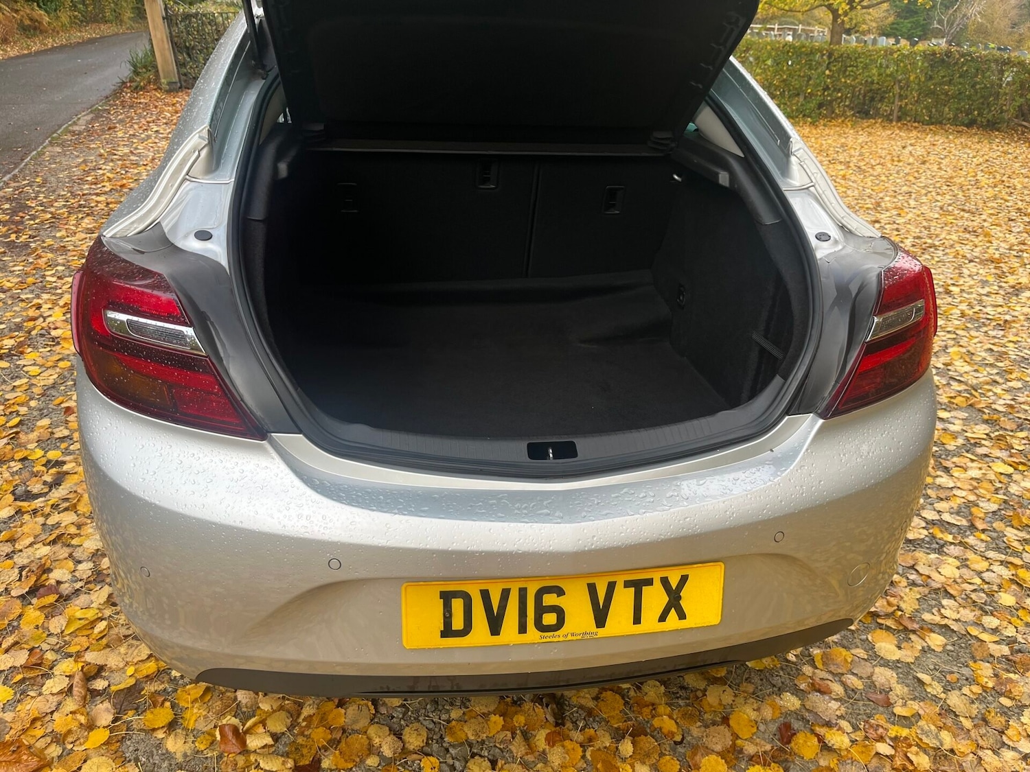 Used Vauxhall Insignia 2016 for sale - 76492288: Photo 21