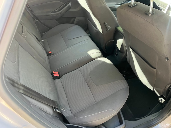 Used Ford Focus 2011 for sale - 76030106: Photo 13