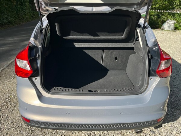 Used Ford Focus 2011 for sale - 76030106: Photo 18