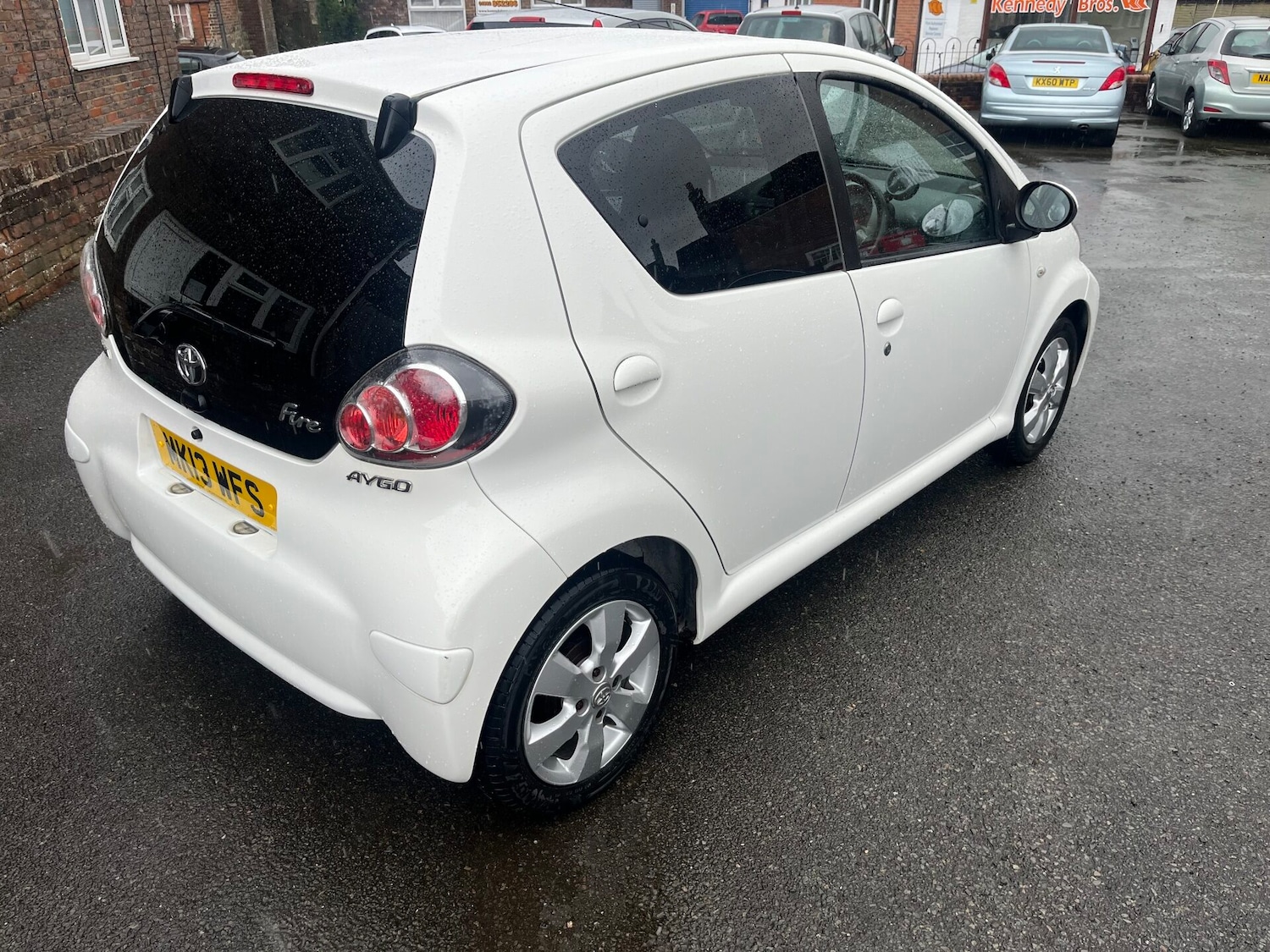 Used Toyota AYGO 2013 for sale - 77530434: Photo 3