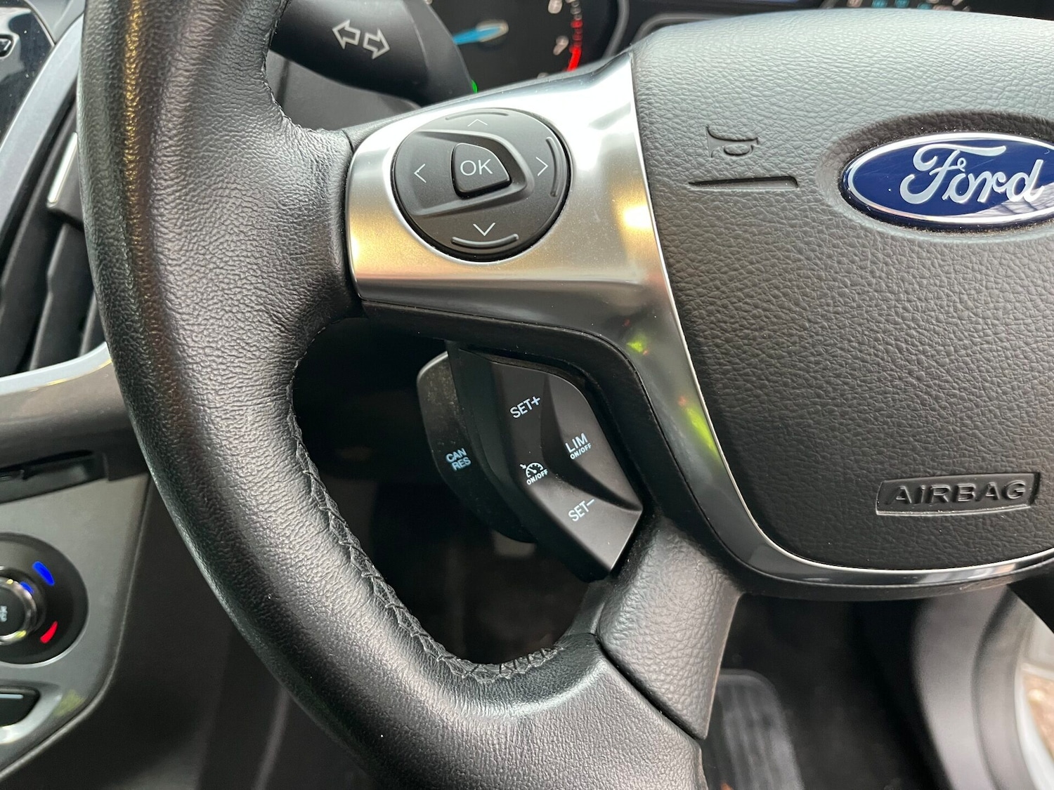 Used Ford Focus 2012 for sale - 76972537: Photo 16