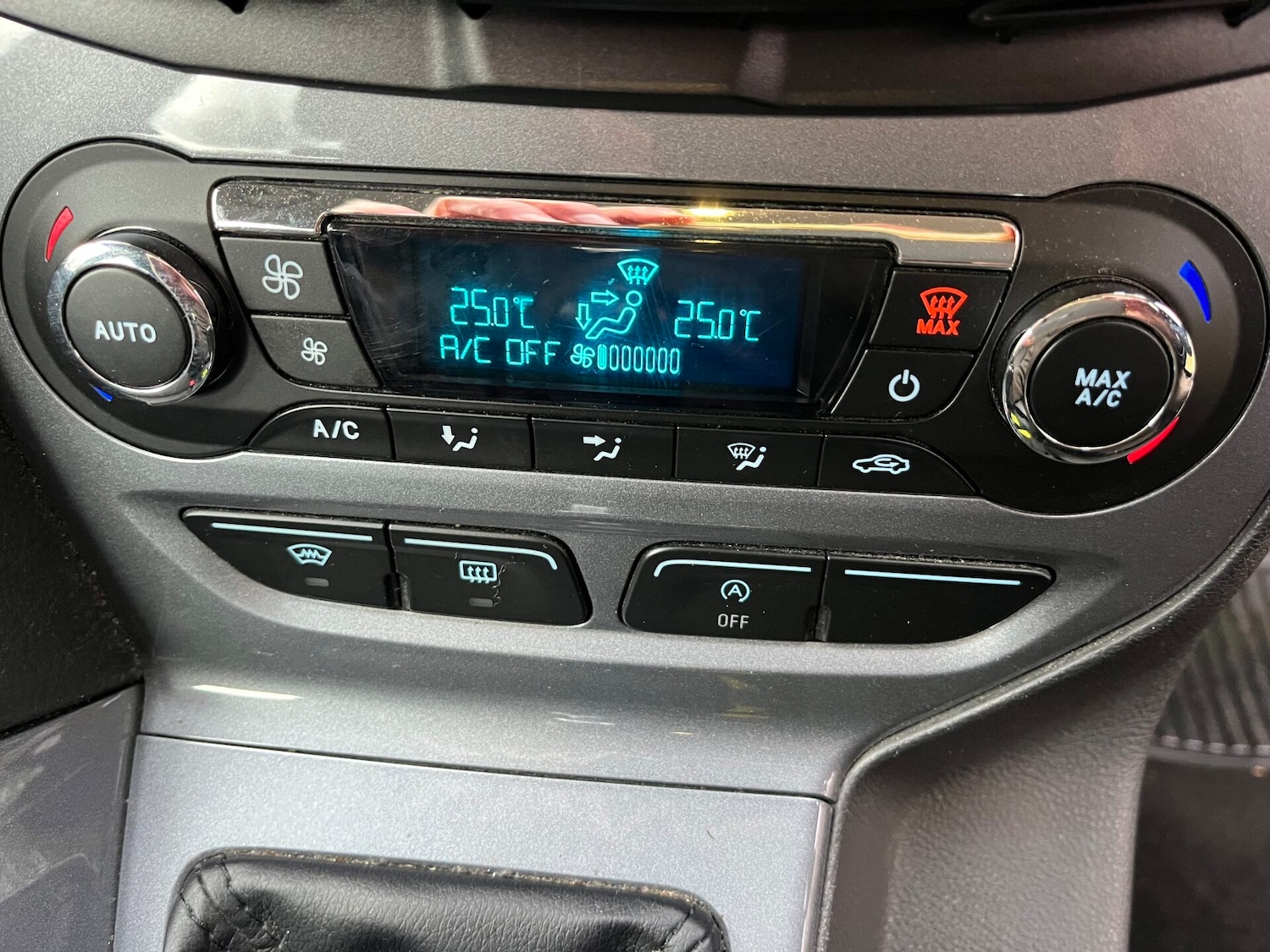 Used Ford Focus 2012 for sale - 76972537: Photo 19