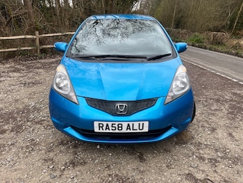 Used Honda Jazz 2009 for sale - 77902676: Photo