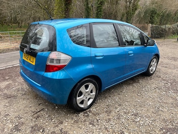 Used Honda Jazz 2009 for sale - 77902676: Photo
