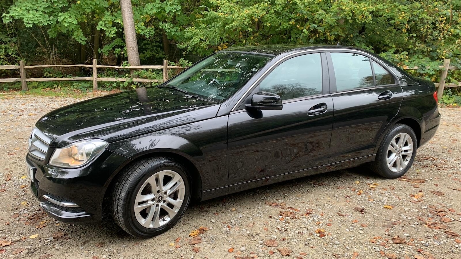 Used Mercedes-Benz C Class 2013 for sale - 76551727: Photo 3