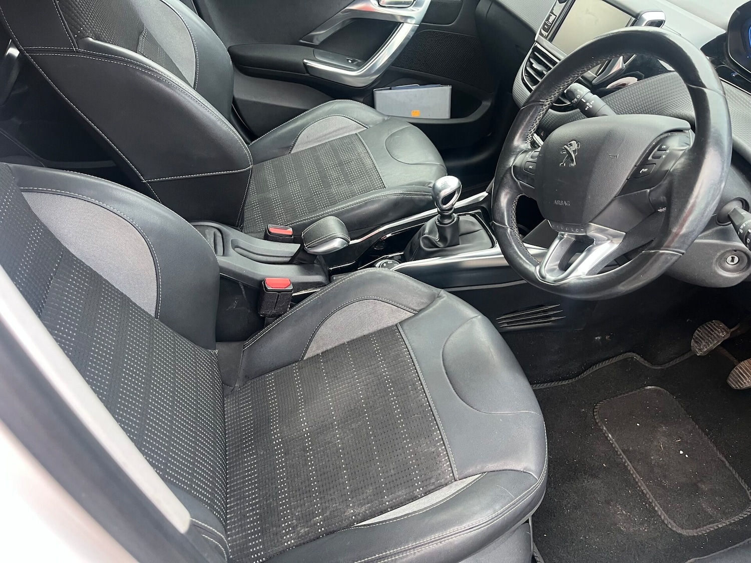 Used Peugeot 2008 2014 for sale - 77493832: Photo 9