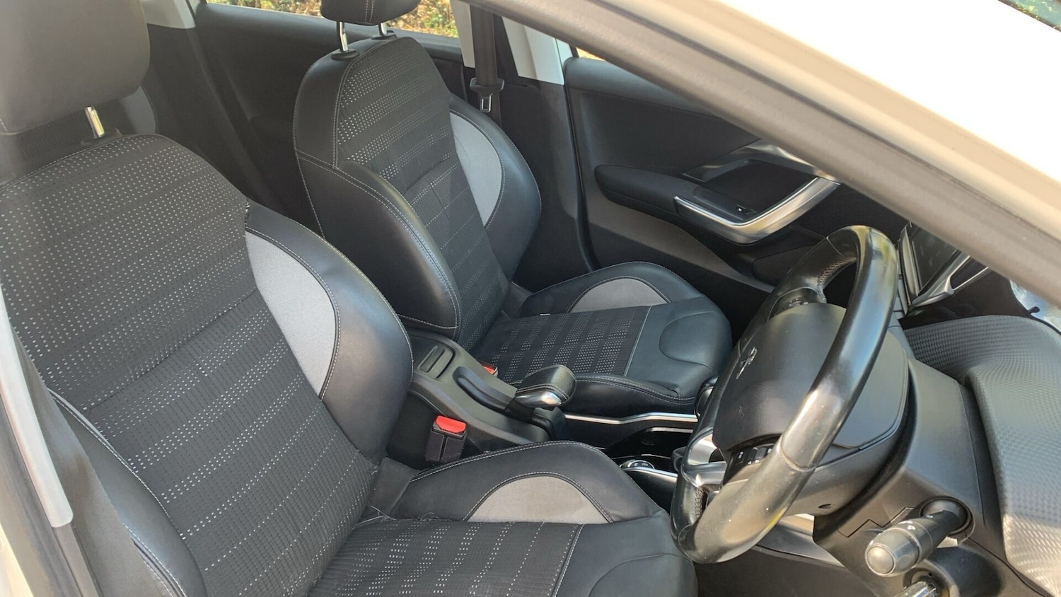 Used Peugeot 2008 2014 for sale - 77974693: Photo 7