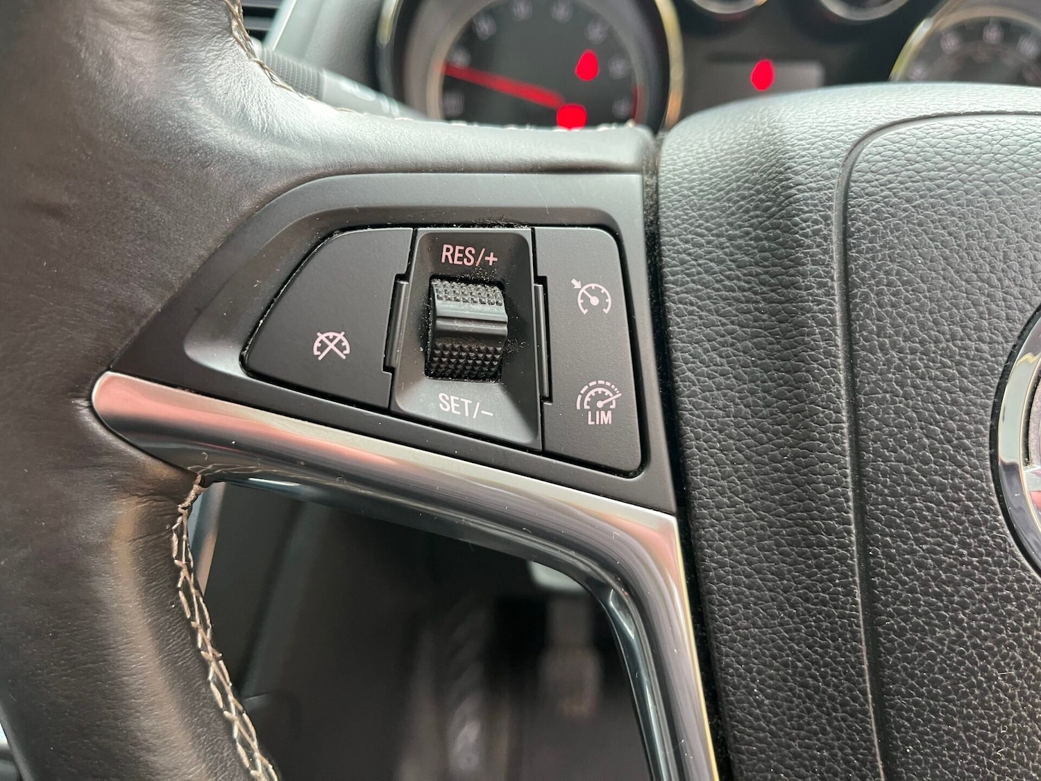 Used Vauxhall Mokka 2015 for sale - 76542950: Photo 16