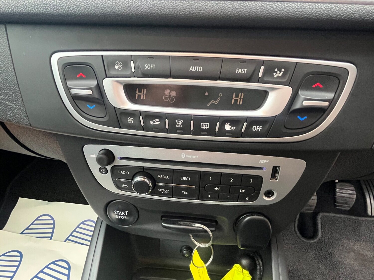 Used Renault Megane 2014 for sale - 77593199: Photo 15