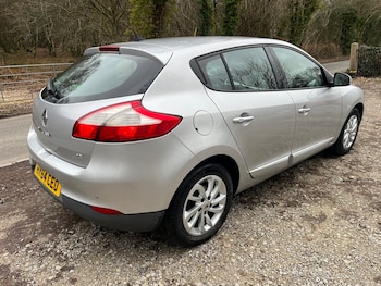 Used Renault Megane 2014 for sale - 77593199: Photo