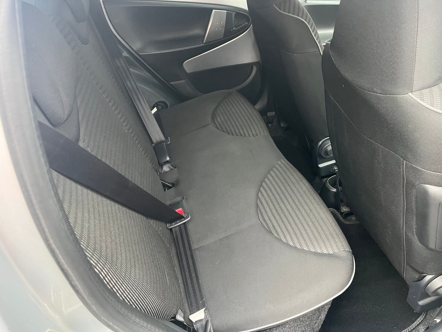 Used Peugeot 107 2013 for sale - 77199335: Photo 13