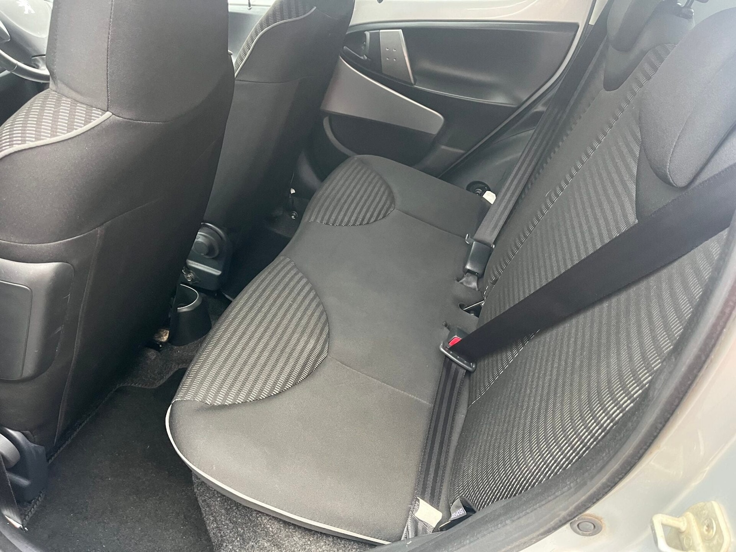 Used Peugeot 107 2013 for sale - 77199335: Photo 14