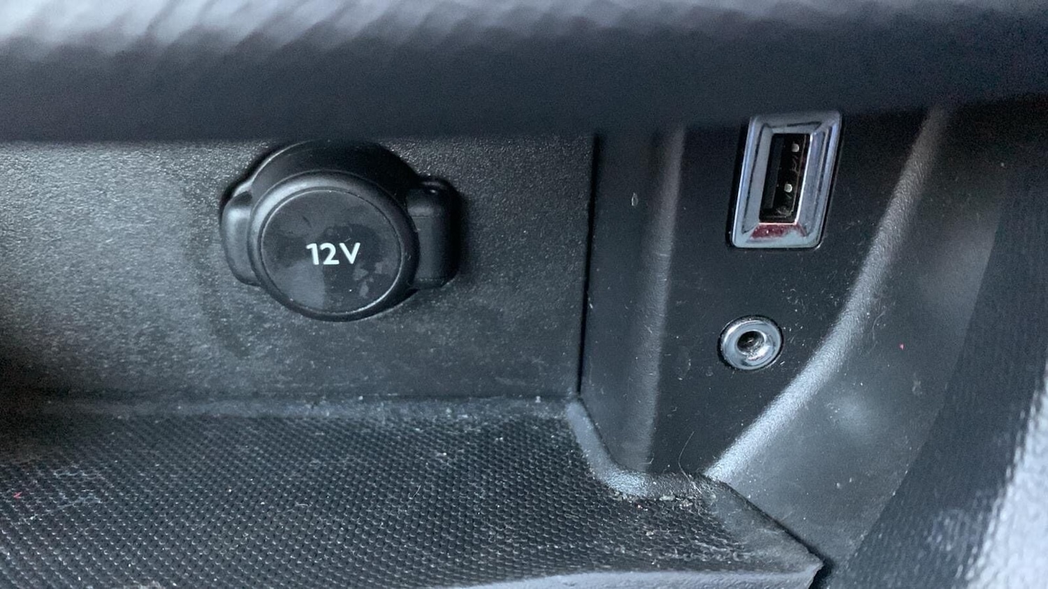 Used Peugeot 107 2013 for sale - 77199335: Photo 17