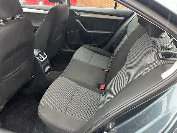 Used Skoda Octavia 2016 for sale - 76159744: Photo 11
