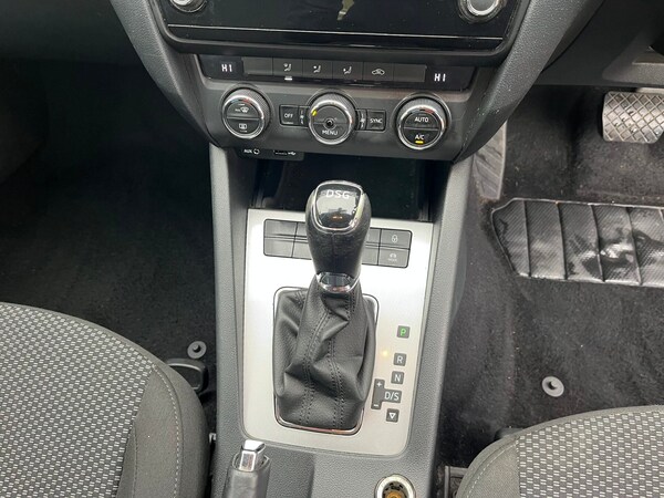 Used Skoda Octavia 2016 for sale - 76159744: Photo 15