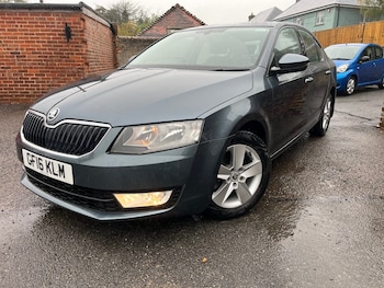 Skoda - Octavia