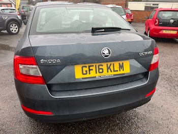 Used Skoda Octavia 2016 for sale - 76159744: Photo 4