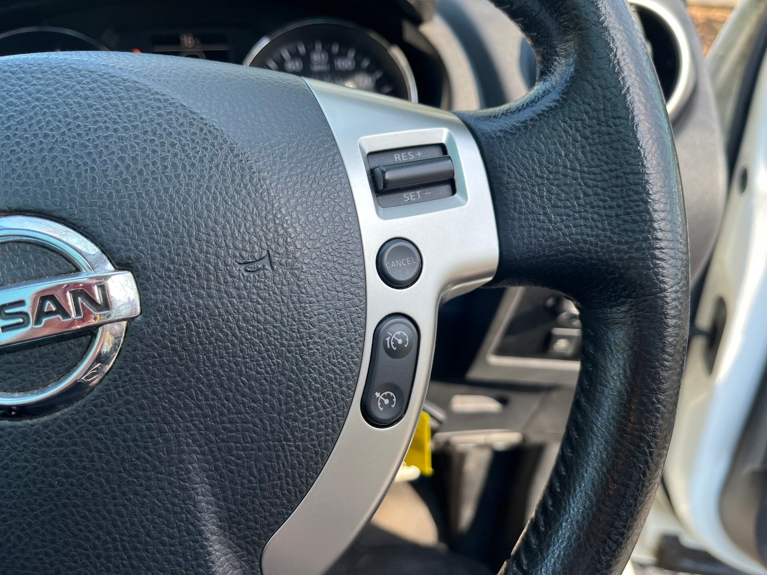 Used Nissan Qashqai 2013 for sale - 77947197: Photo 13