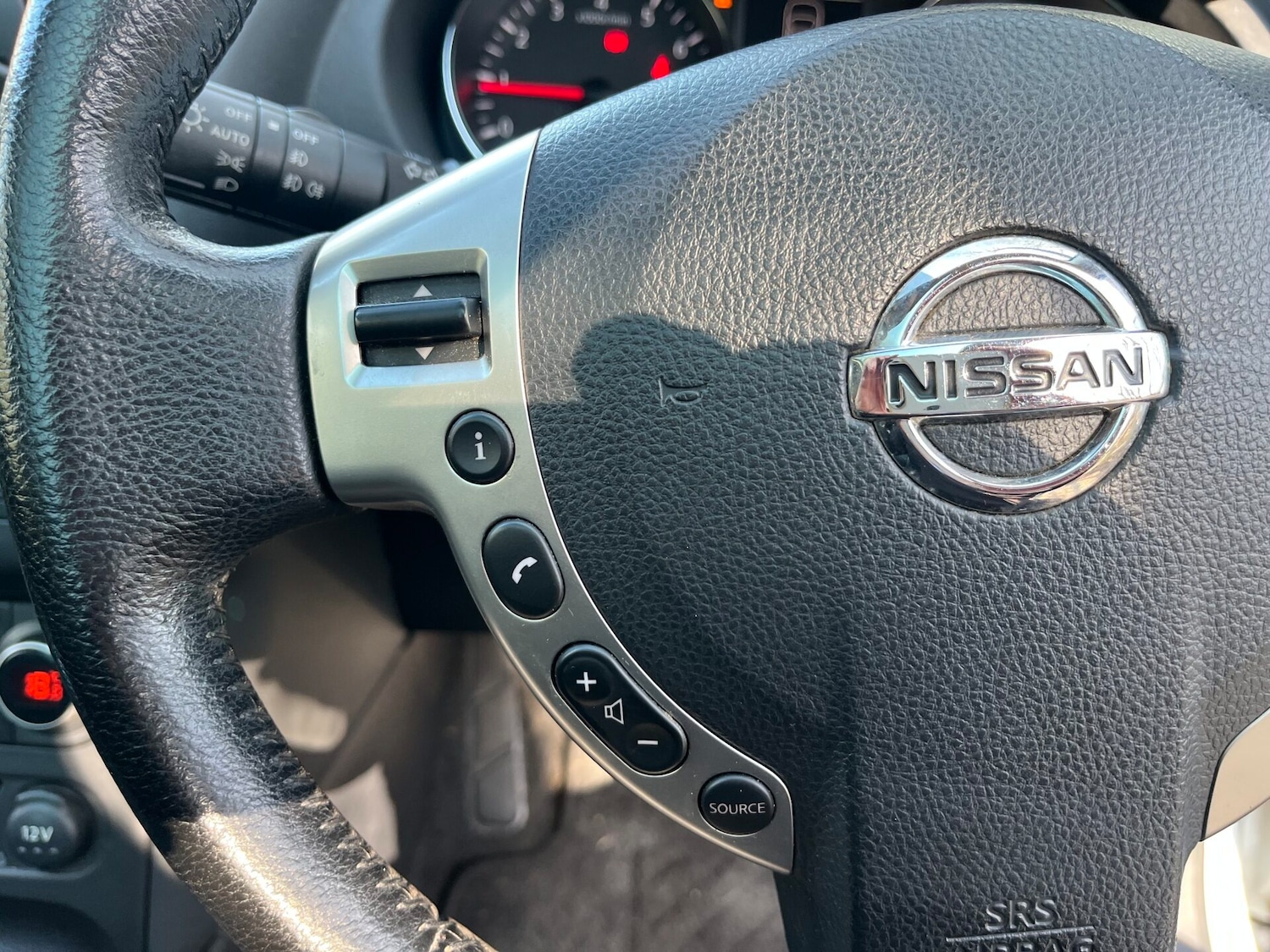 Used Nissan Qashqai 2013 for sale - 77947197: Photo 14