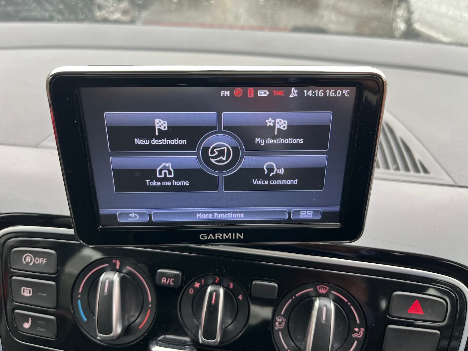 Used Volkswagen up! 2013 for sale - 76551722: Photo 17