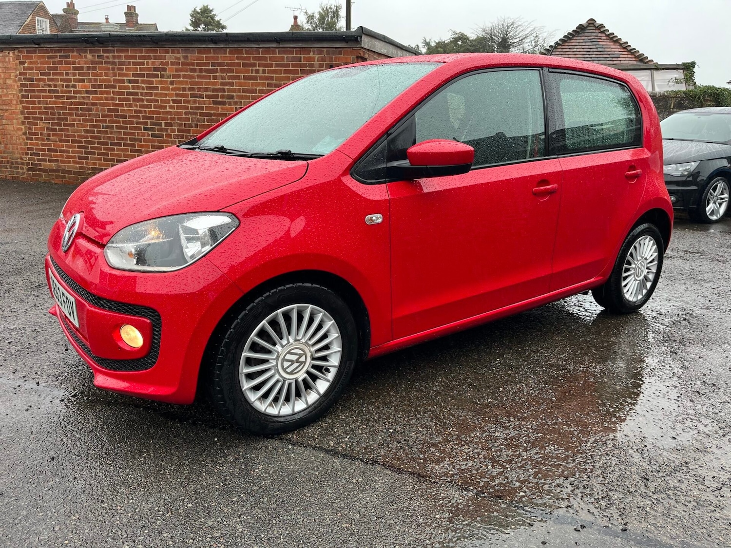 Used Volkswagen up! 2013 for sale - 76551722: Photo 7