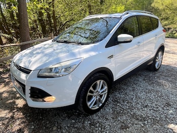Used Ford Kuga 2015 for sale - 78353075: Photo