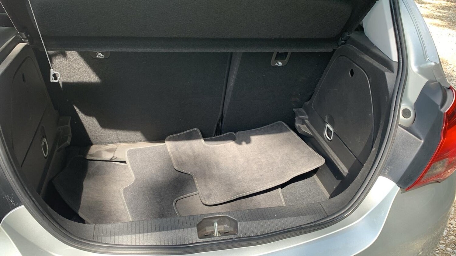 Used Vauxhall Corsa 2015 for sale - 76551726: Photo 17