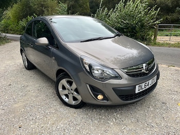 Vauxhall - Corsa