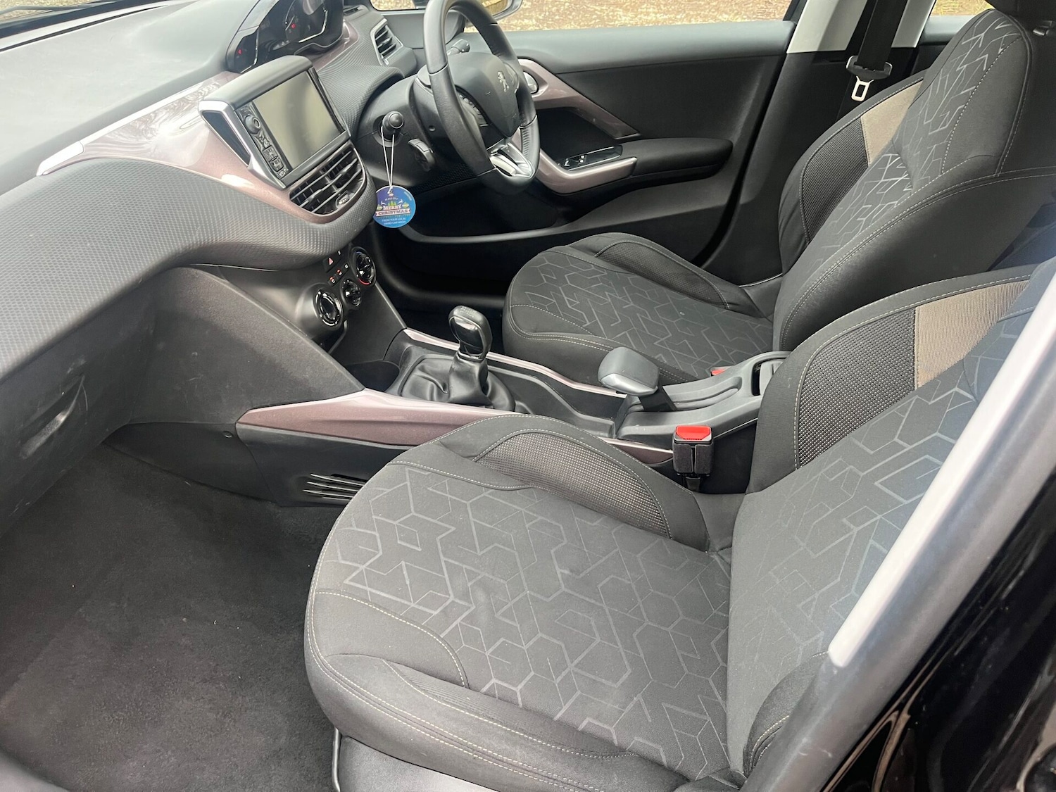 Used Peugeot 2008 2015 for sale - 77546284: Photo 11