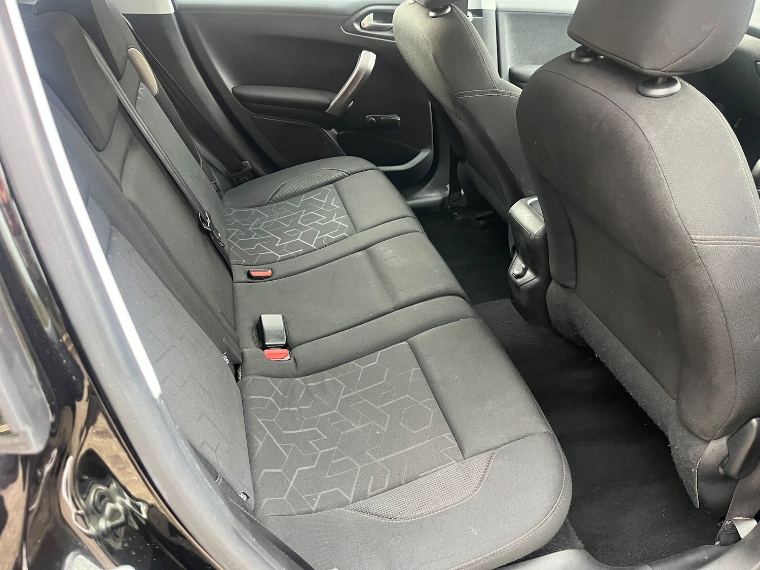 Used Peugeot 2008 2015 for sale - 77546284: Photo 13