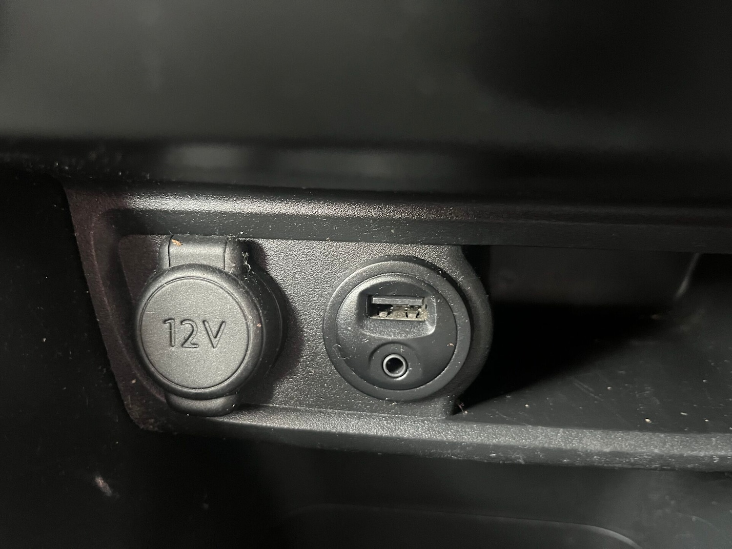 Used Peugeot 2008 2015 for sale - 77546284: Photo 16