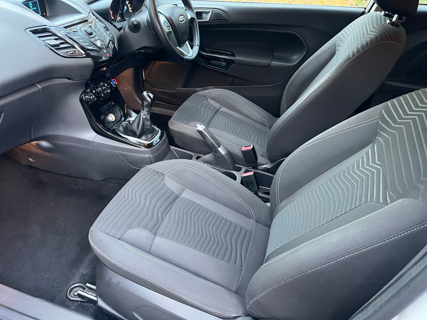 Used Ford Fiesta 2013 for sale - 76558412: Photo 11