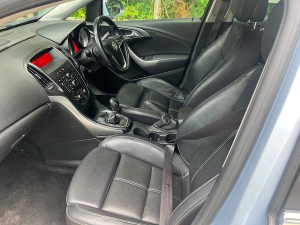 Used Vauxhall Astra 2014 for sale - 75730259: Photo 8